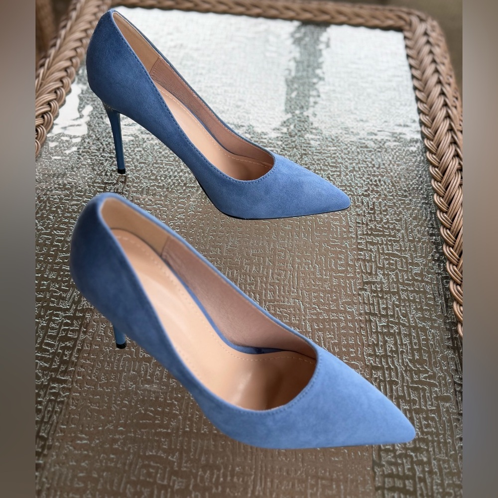 Elegant Blue Stiletto Heels